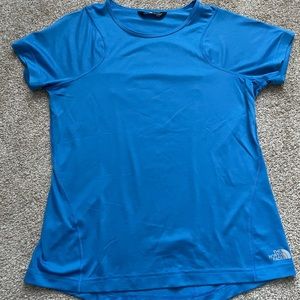 Ladies The North Face Flashdry T-Shirt Size Large